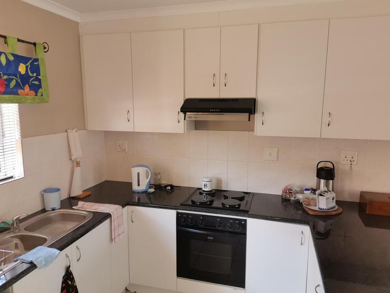 To Let 2 Bedroom Property for Rent in Vredekloof Western Cape